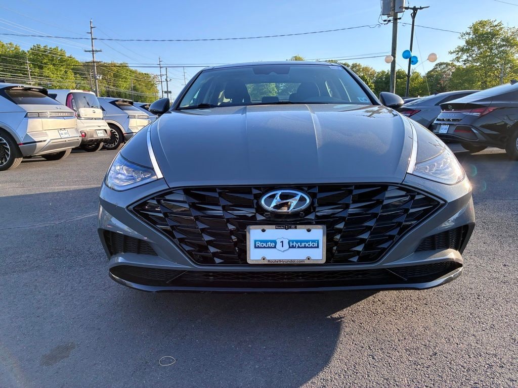 Used 2023 Hyundai Sonata SEL Sedan