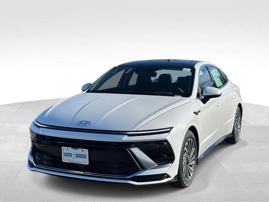 New 2026 Hyundai Sonata Hybrid SEL Sedan