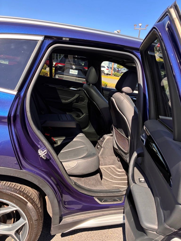 2018 BMW X1 28i - Photo 23