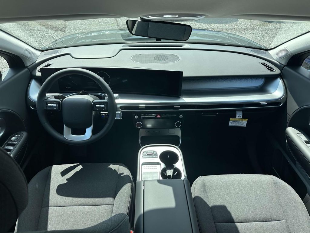 2026 Hyundai IONIQ 9 SE - Photo 15