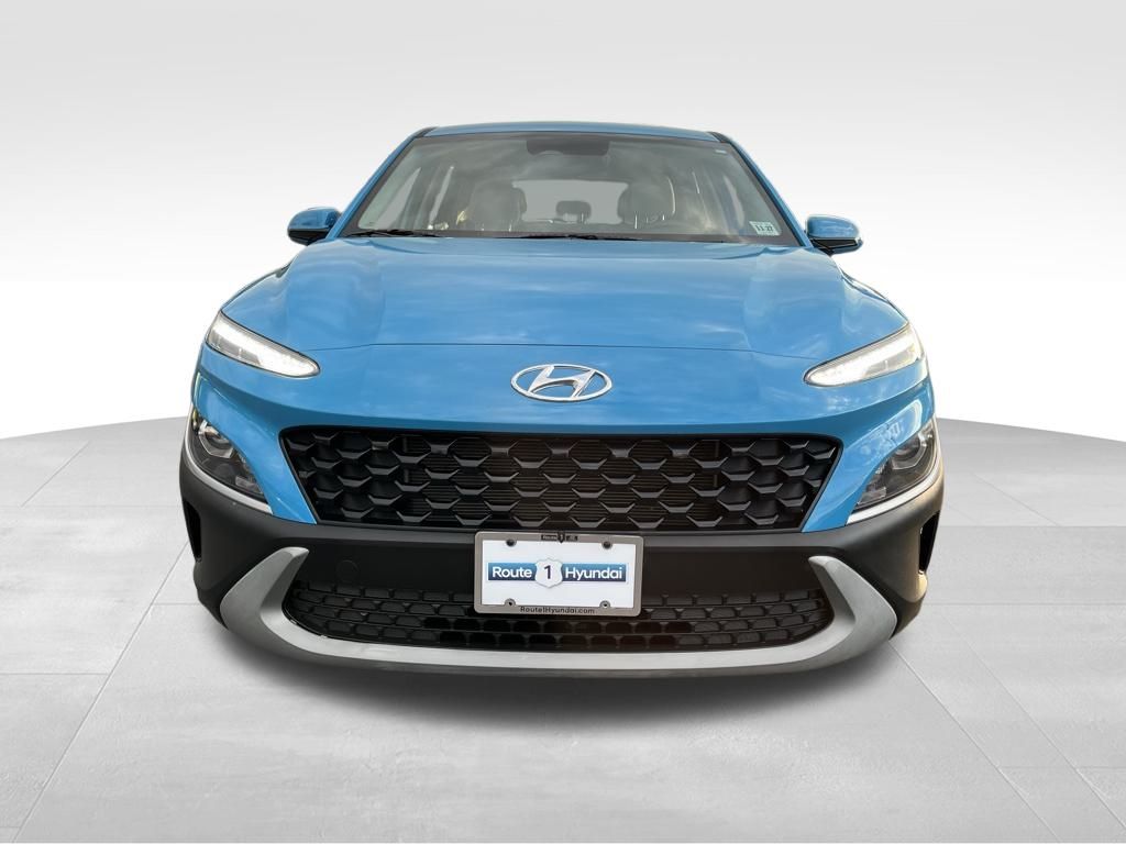 2023 Hyundai Kona SE photo 2
