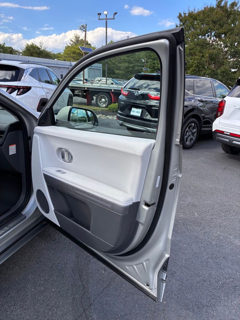 2024 Hyundai IONIQ 5 Limited - Photo 58