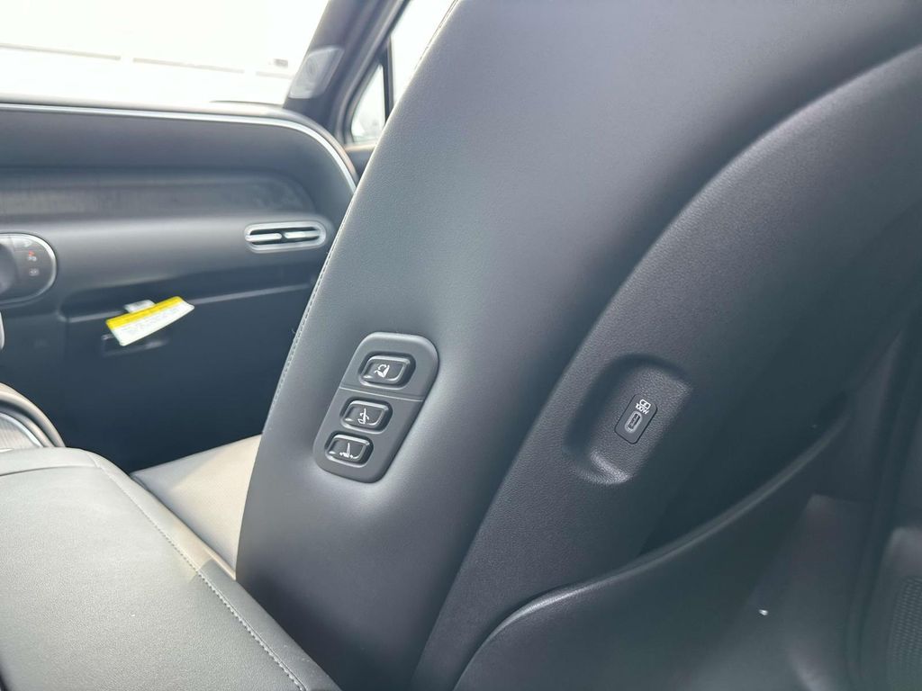 2026 Hyundai Palisade Calligraphy - Photo 12