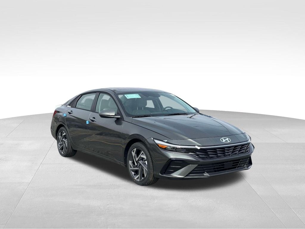 2026 Hyundai Elantra Limited FWD