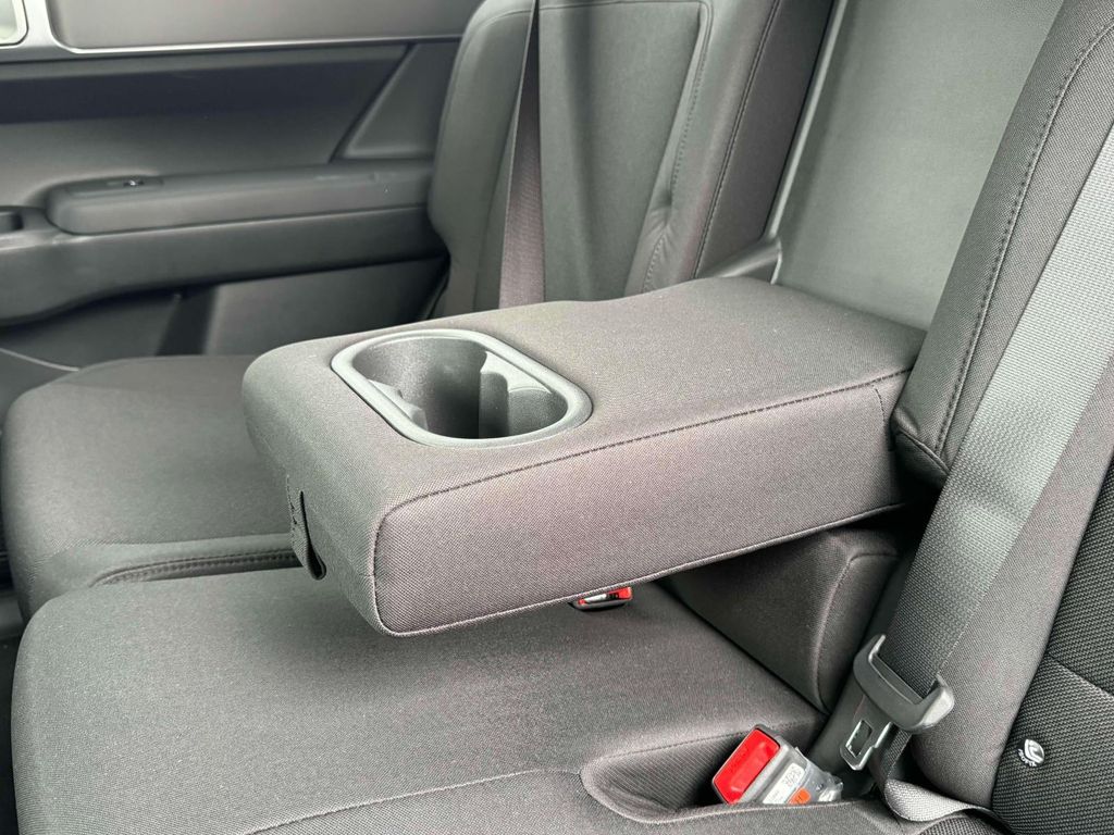 2026 Hyundai Santa Fe SE - Photo 12
