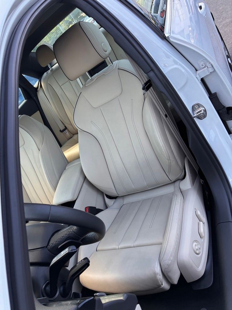 2023 Audi A4 Premium Plus - Photo 19