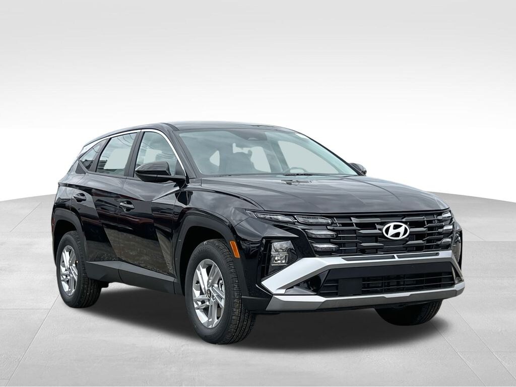 New 2026 Hyundai Tucson SE AWD SUV