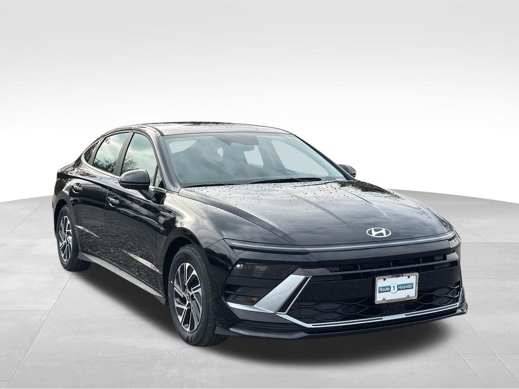 New 2026 Hyundai Sonata Hybrid Blue Sedan