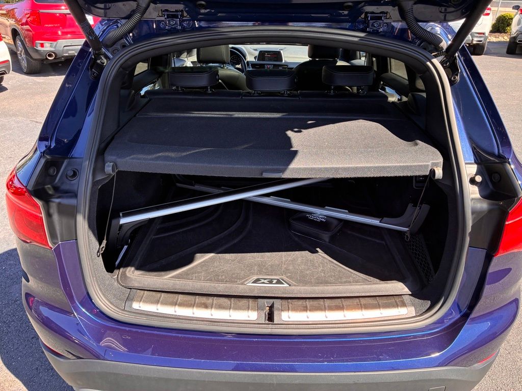2018 BMW X1 28i - Photo 13