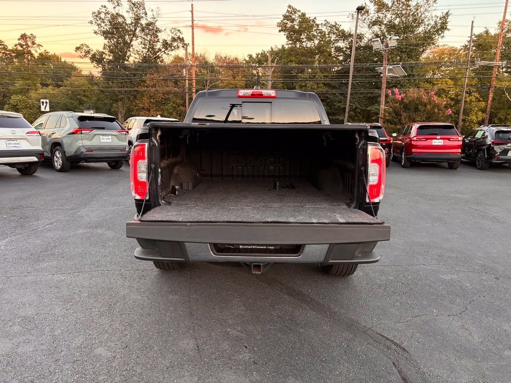 2018 GMC Canyon SLE - Photo 11