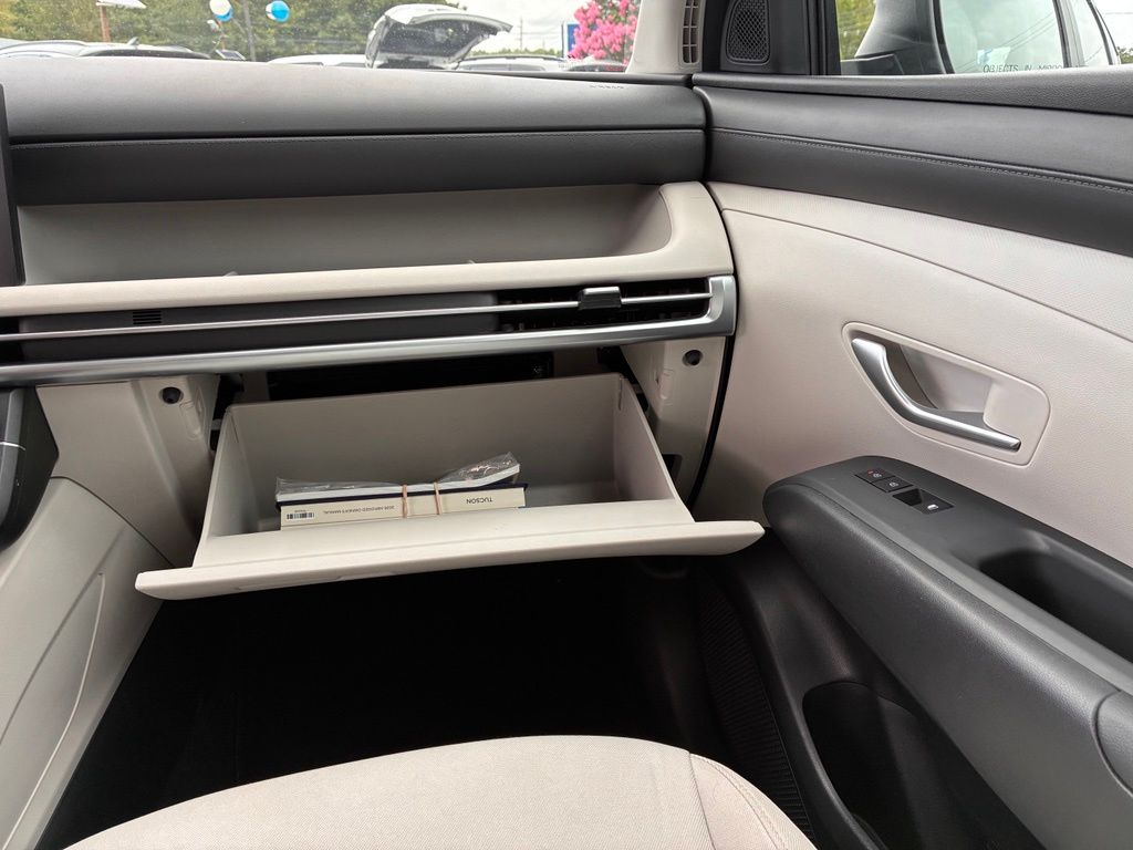 2026 Hyundai Tucson SE - Photo 40