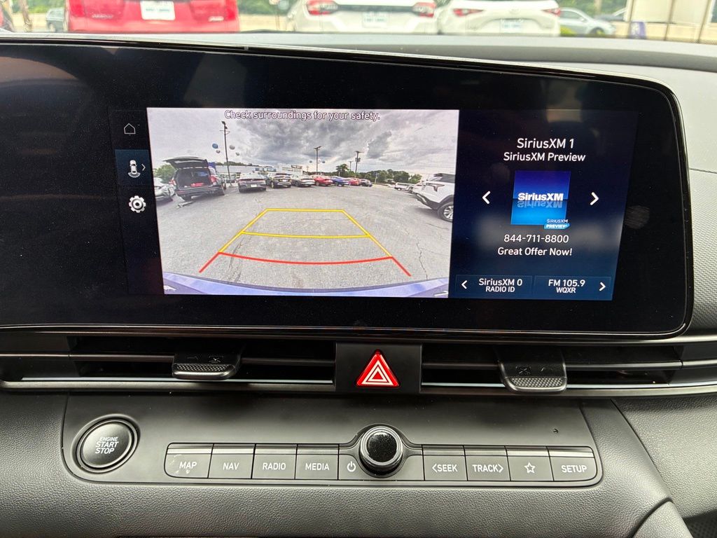 2025 Hyundai Elantra Blue - Photo 32