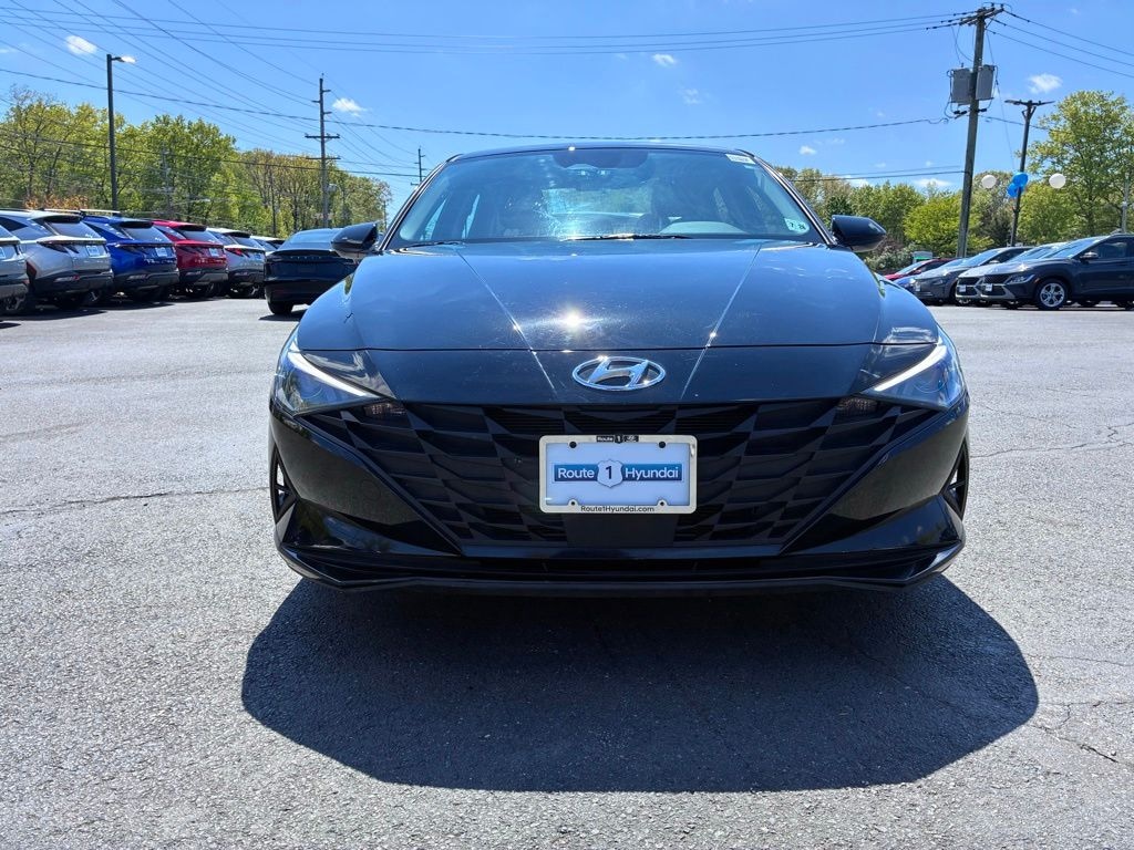 Used 2023 Hyundai Elantra SEL Sedan
