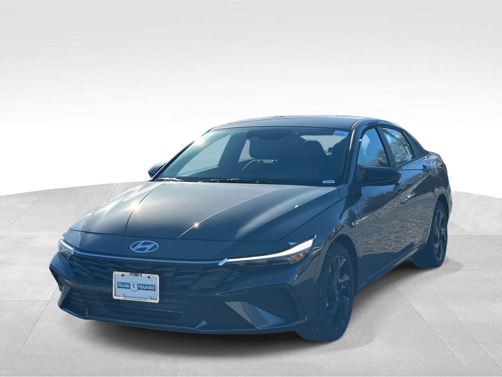 New 2026 Hyundai Elantra SEL Sport Sedan