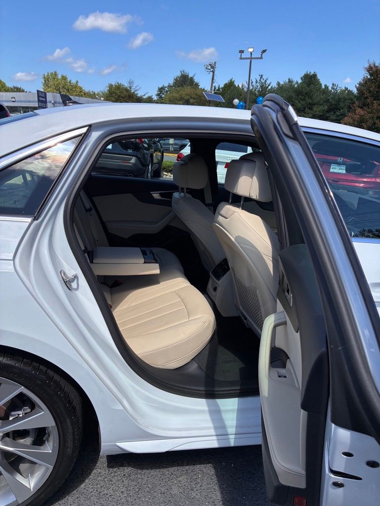 2023 Audi A4 Premium Plus - Photo 23