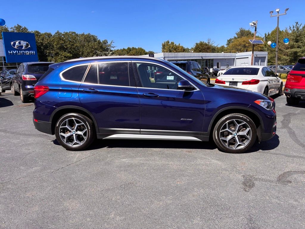2018 BMW X1 28i - Photo 8
