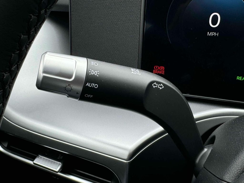 2026 Hyundai IONIQ 9 SE - Photo 23
