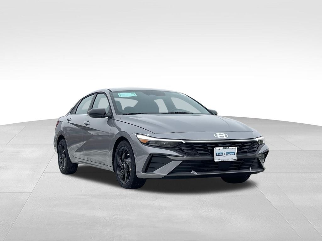 New 2026 Hyundai Elantra SEL Sport Premium Sedan