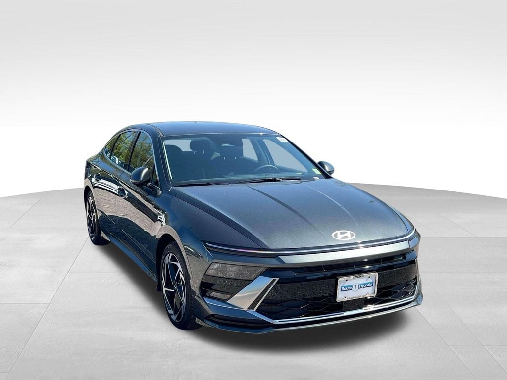 2026 Hyundai Sonata SEL AWD's photo