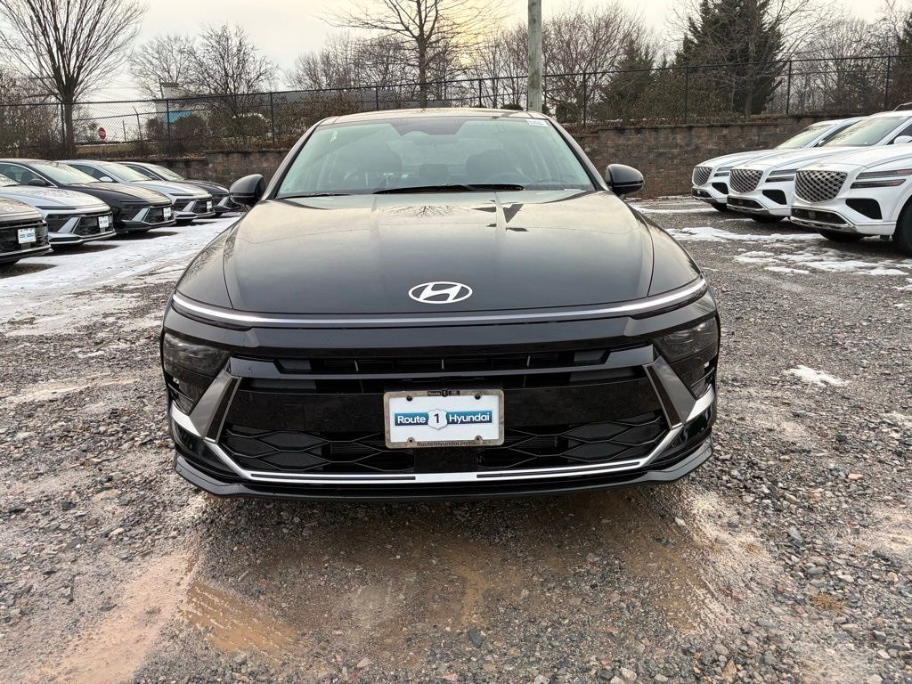 New 2026 Hyundai Sonata Hybrid SEL Sedan