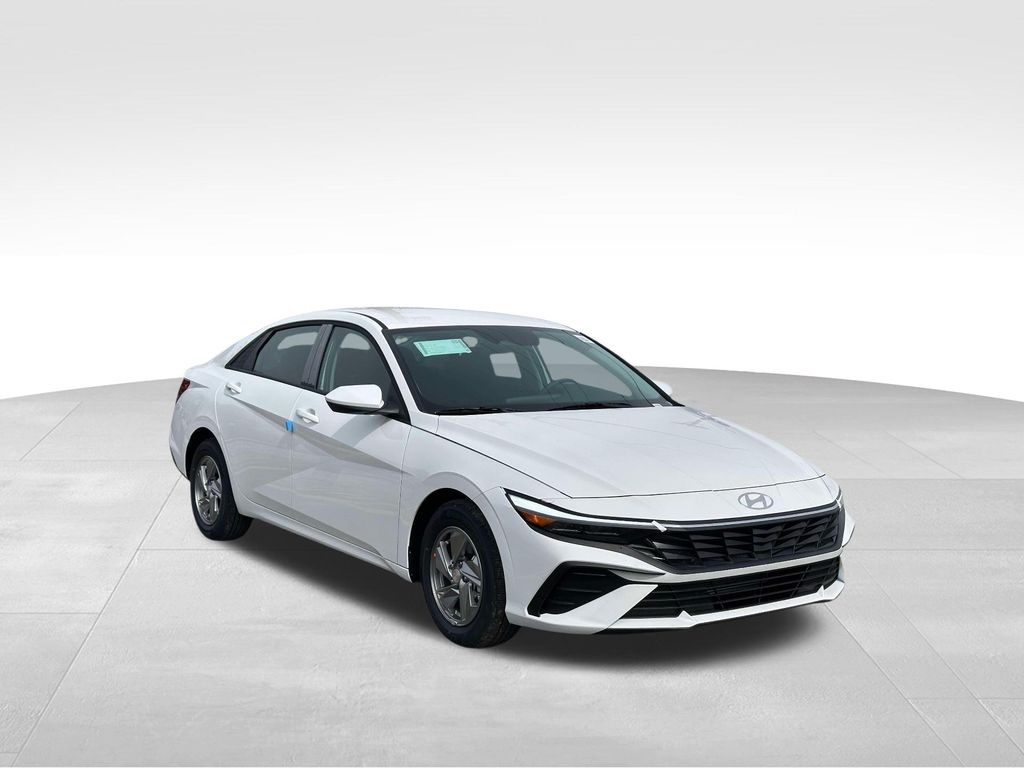 2026 Hyundai Elantra SE
