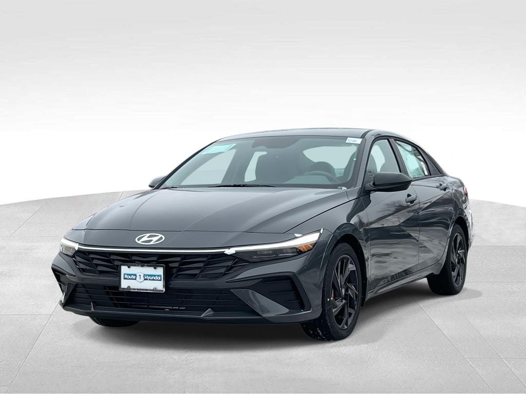 New 2026 Hyundai Elantra SEL Sport Sedan