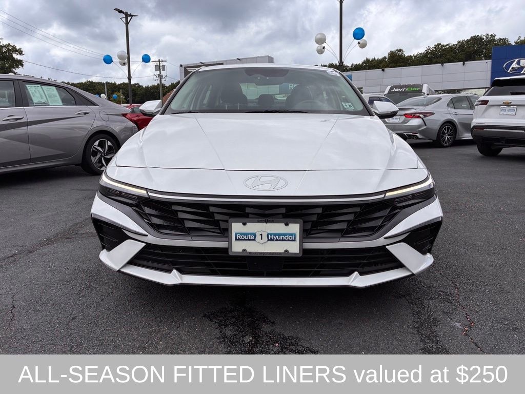 Certified 2025 Hyundai Elantra Hybrid Limited Sedan