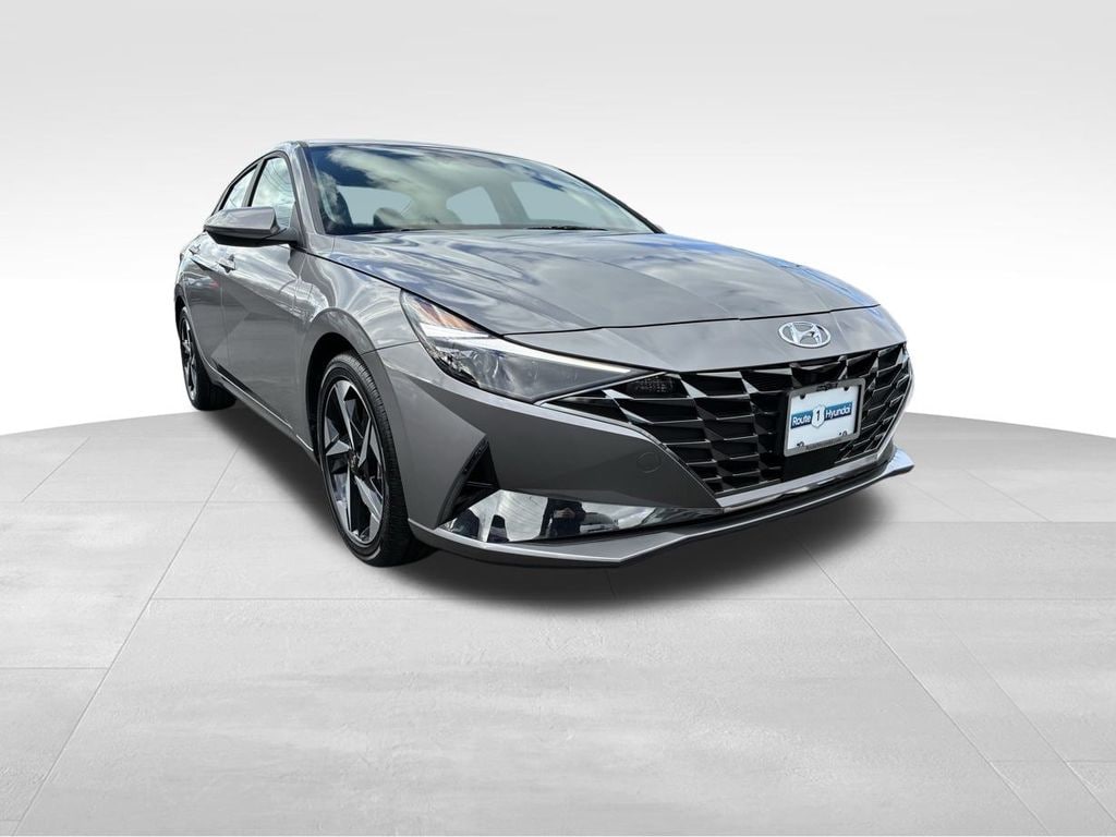 2023 Hyundai Elantra Hybrid Limited FWD