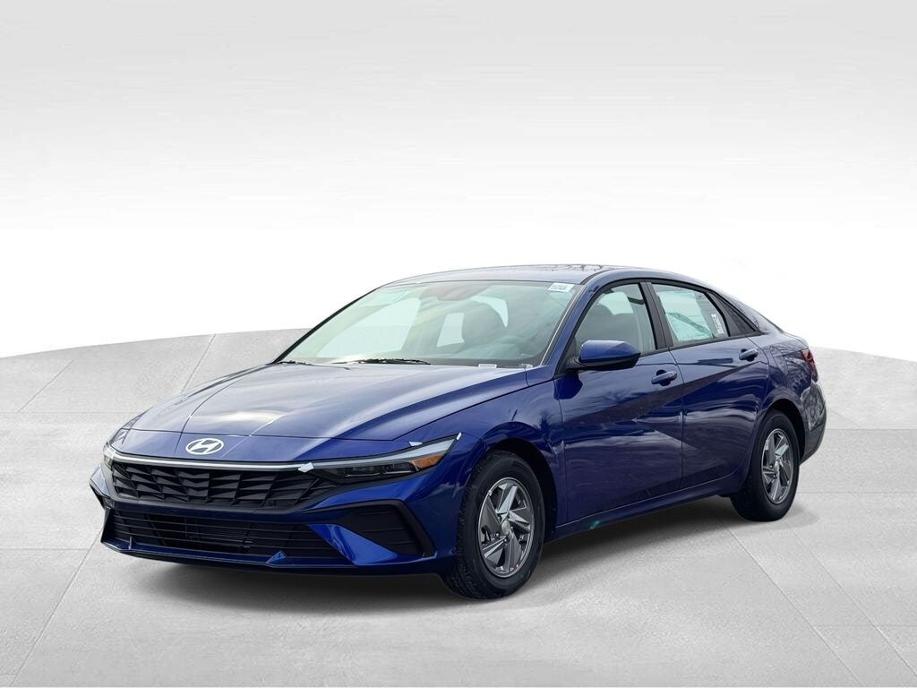 New 2026 Hyundai Elantra SE Sedan