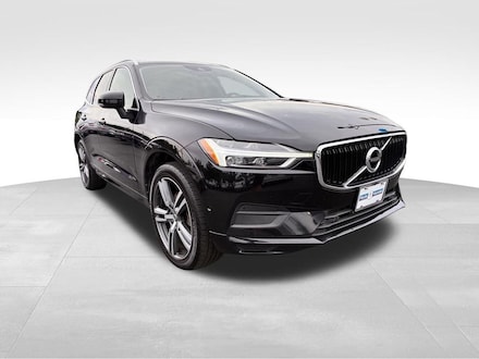 2018 Volvo XC60 T5 AWD Momentum SUV