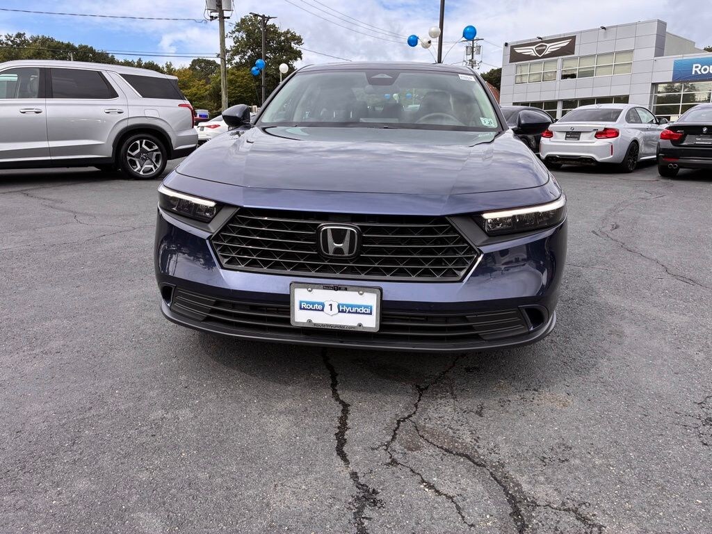 Used 2024 Honda Accord EX Sedan