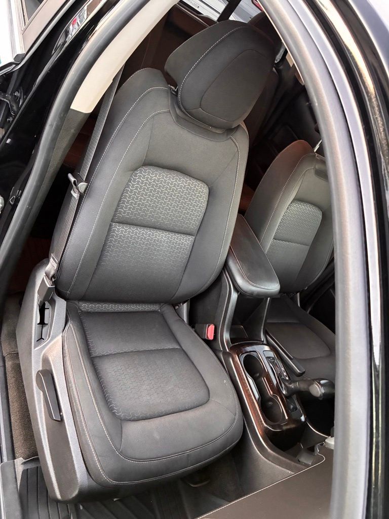 2018 GMC Canyon SLE - Photo 19