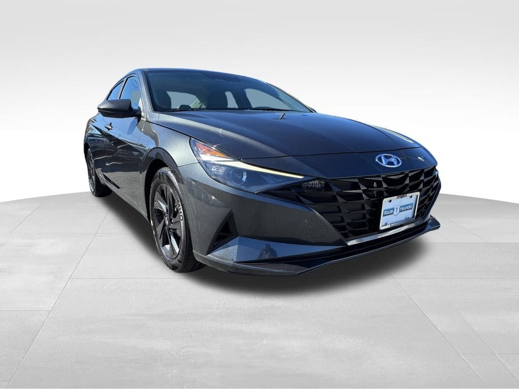 Certified 2022 Hyundai Elantra SEL Sedan