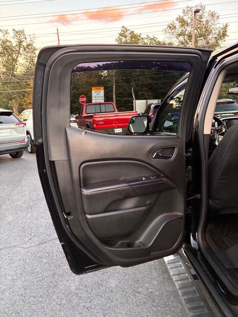 2018 GMC Canyon SLE - Photo 25