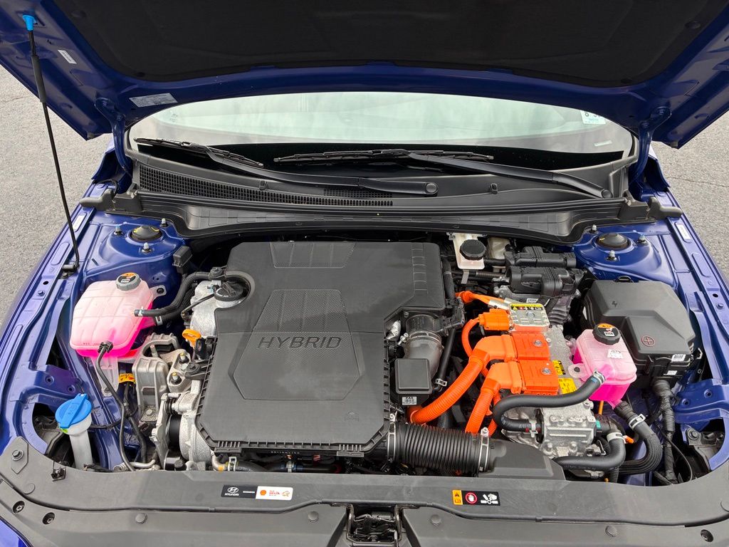 2025 Hyundai Elantra Blue - Photo 9