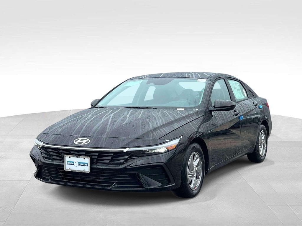 New 2026 Hyundai Elantra SE Sedan