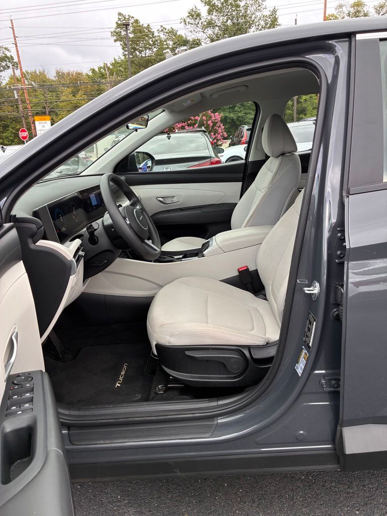 2026 Hyundai Tucson SE - Photo 26