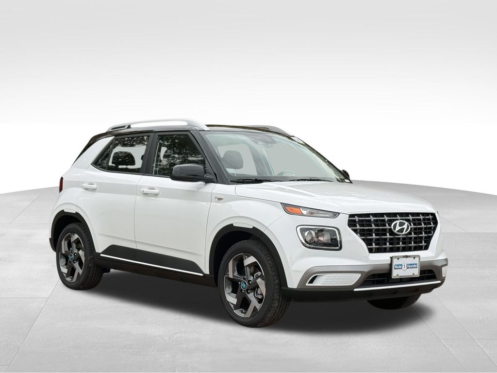 2026 Hyundai Venue SEL's photo