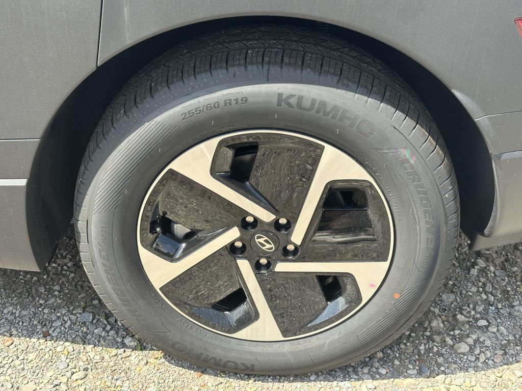 2026 Hyundai IONIQ 9 SE - Photo 6