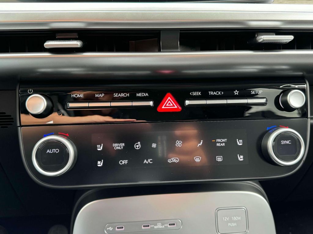 2026 Hyundai IONIQ 9 SEL - Photo 27