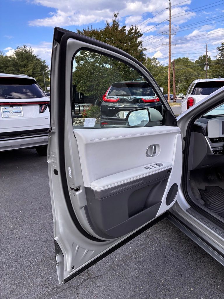 2024 Hyundai IONIQ 5 Limited - Photo 53