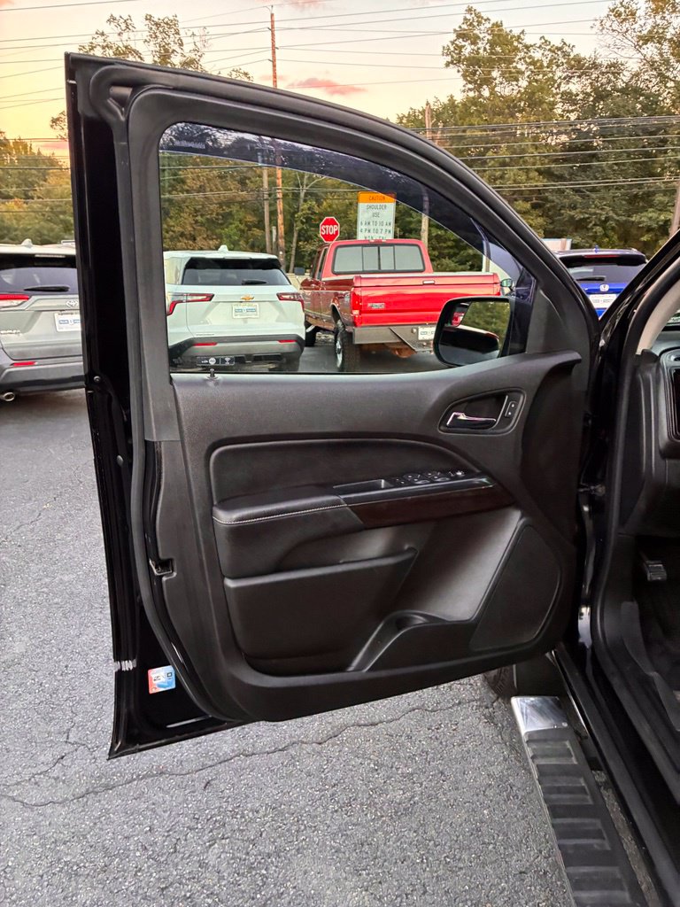 2018 GMC Canyon SLE - Photo 28
