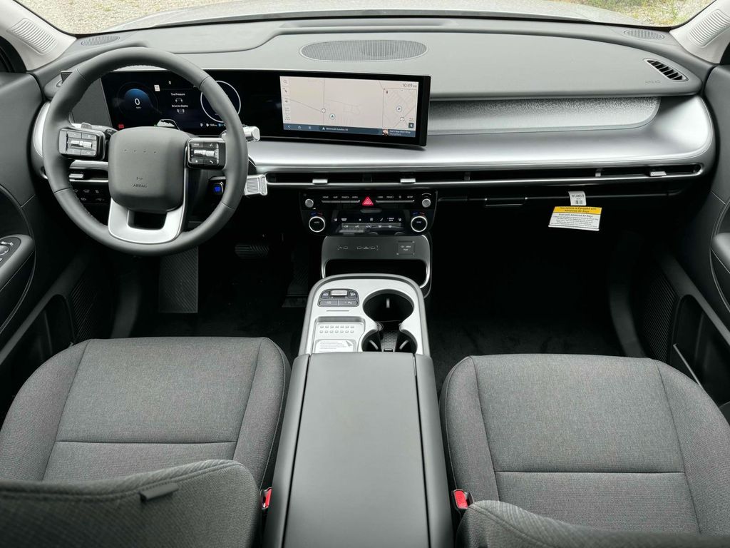 2026 Hyundai IONIQ 9 SE - Photo 12