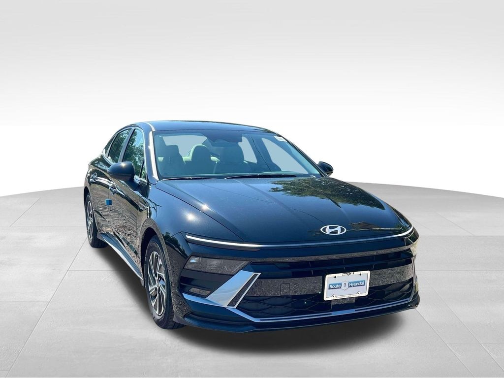 New 2026 Hyundai Sonata Hybrid Blue Sedan