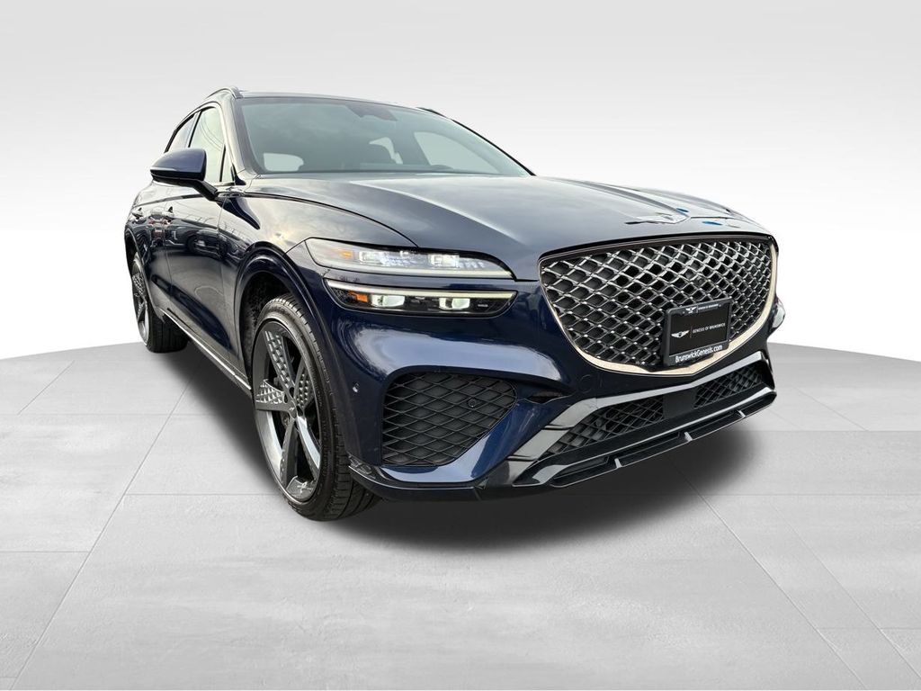 2022 GENESIS GV70 Sport's photo