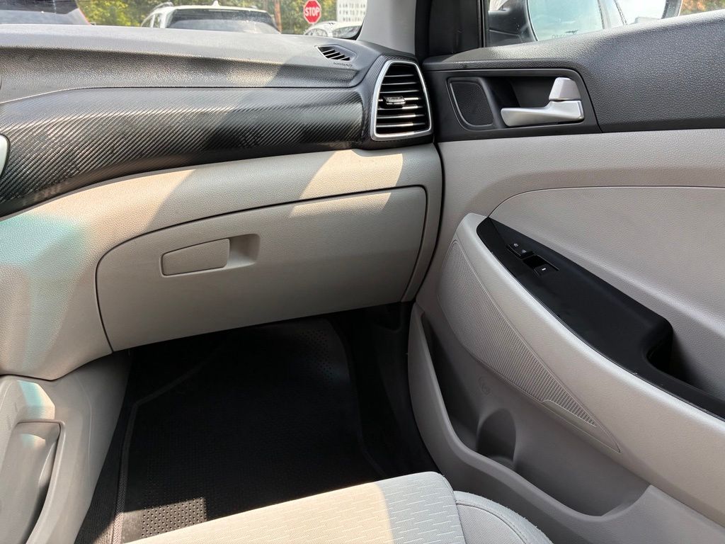 2019 Hyundai Tucson SE - Photo 41