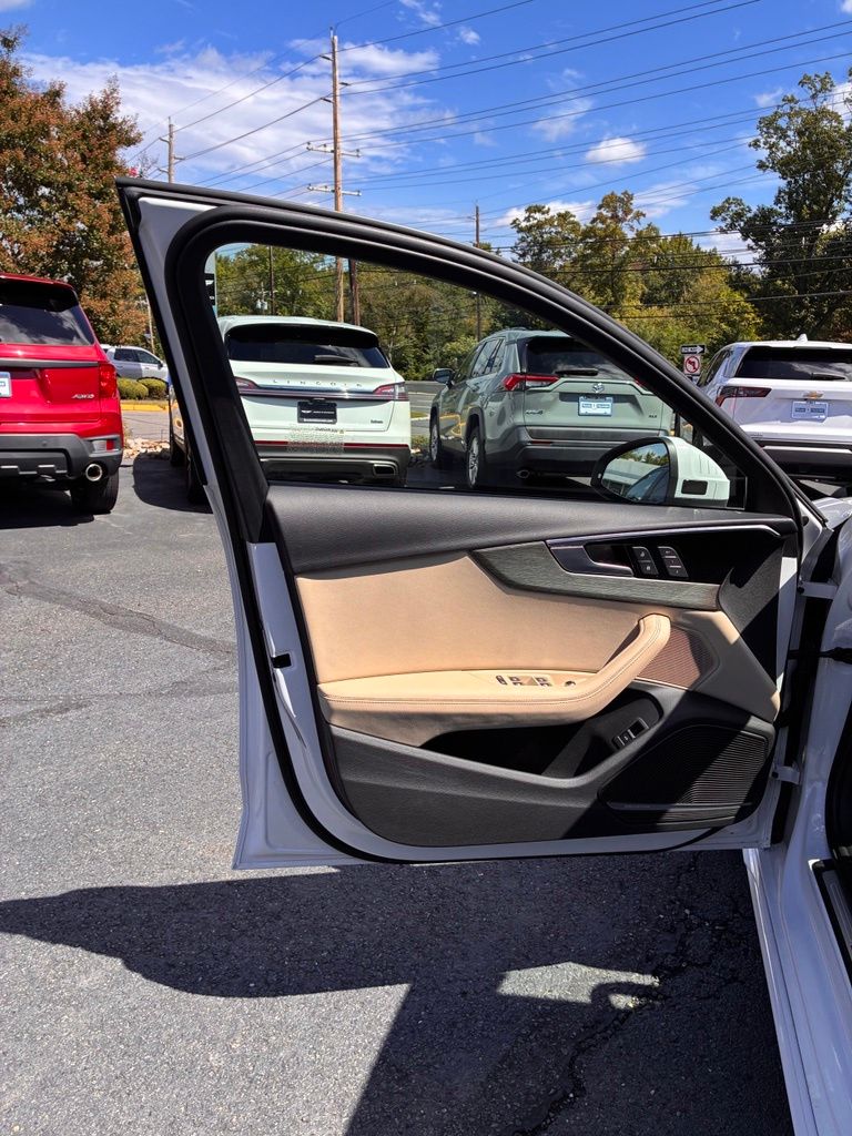 2023 Audi A4 Premium Plus - Photo 28