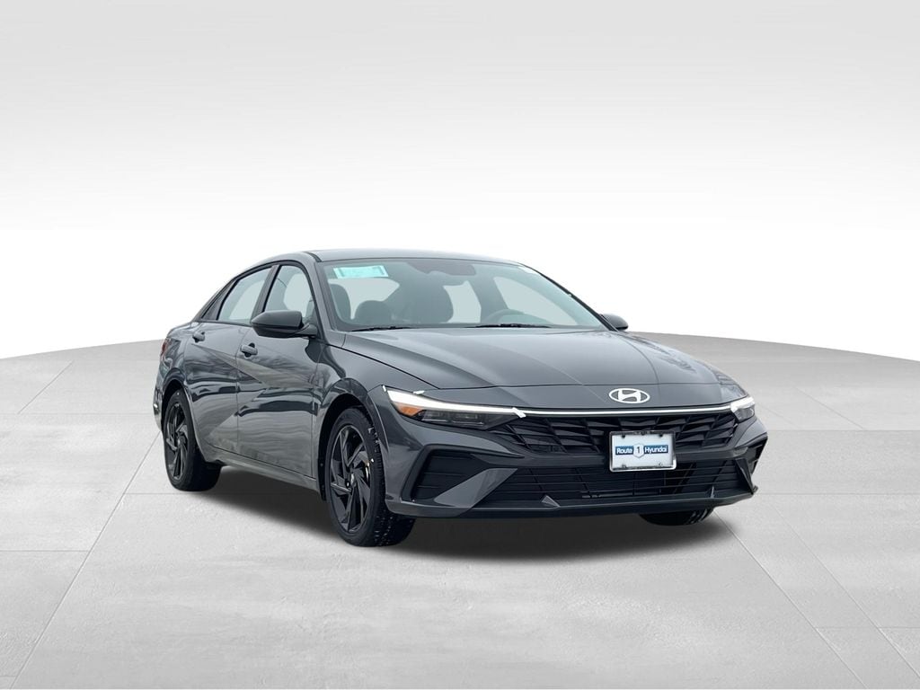 New 2026 Hyundai Elantra SEL Sport Sedan