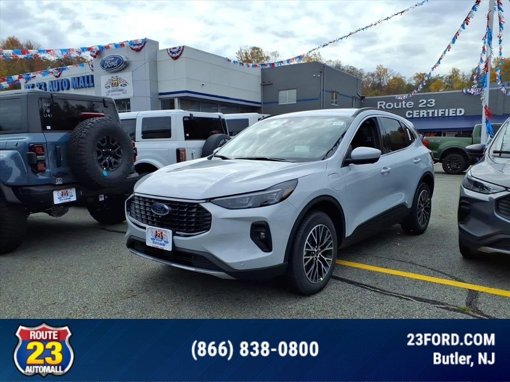New 2026 Ford Escape PHEV SUV