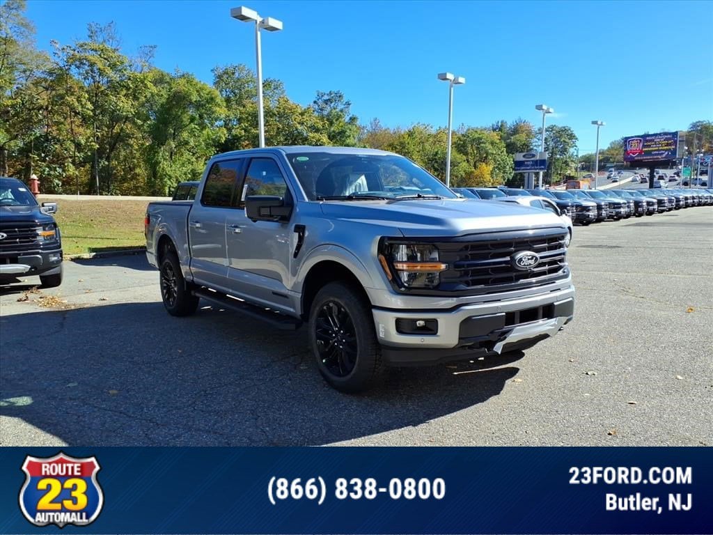 2025 Ford F-150 XLT's photo